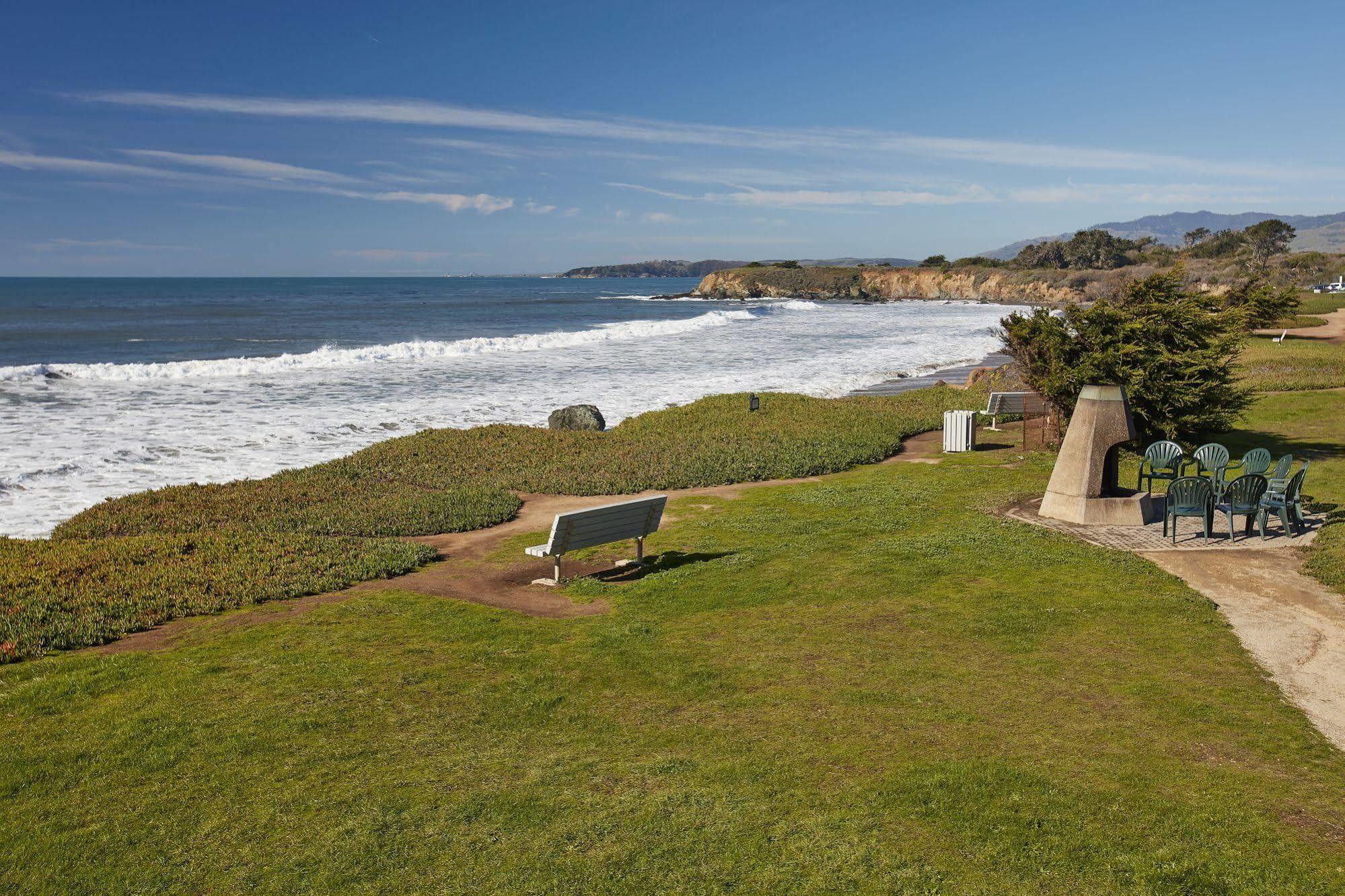 Sands By The Sea Motel San Simeon Buitenkant foto